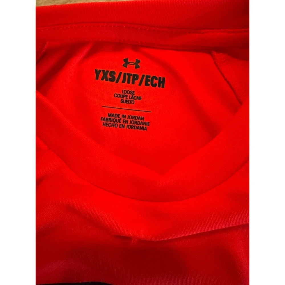 Under Armour Kids Red Long Sleeve Graphic Logo Performance Shirt YXS Loose Fit